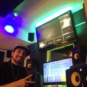 Meet your Posher, Jon